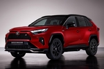 Toyota намерена поднять цены на свои автомобили в следующем году
