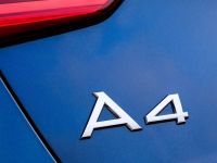    Audi A4:       RS